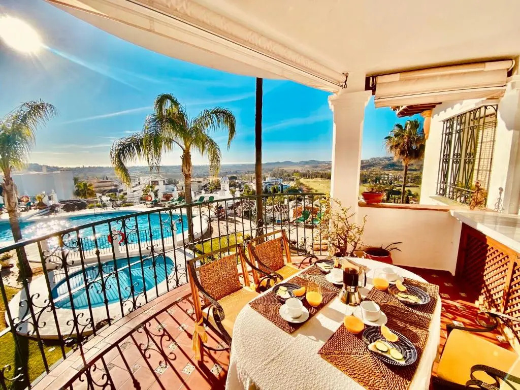 Luxury Puebla Aida Apartment with Golf View