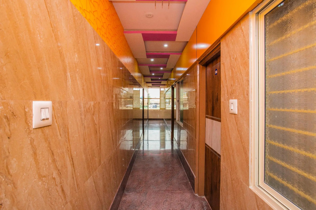 OYO 24374 Hotel Dwaraka
