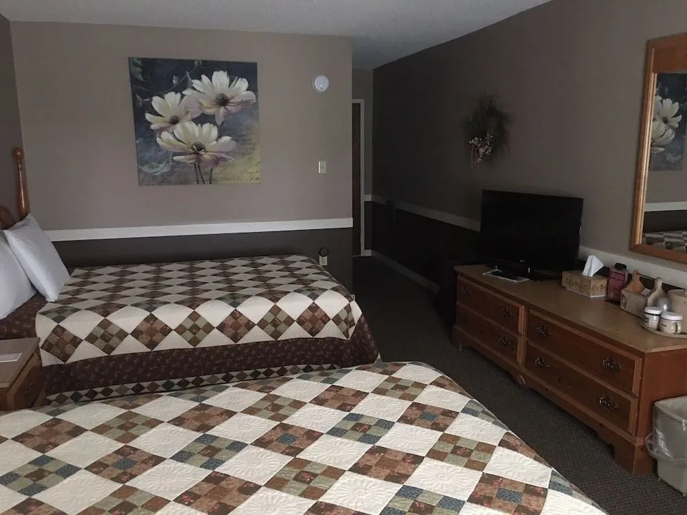 Country Living Inn
