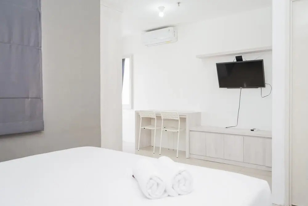 Brand New and Comfy Studio Baileys Apartment By Travelio