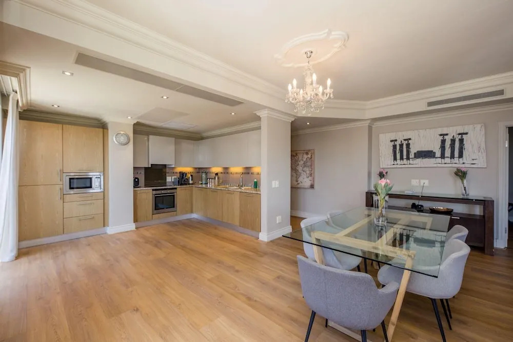 Green Point Apartment Walking Distance to Stadium 407 Royal