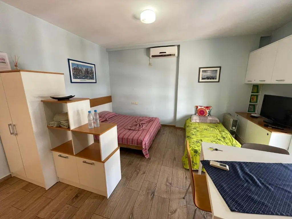 Enjoy Travel Cute Studio Apartment
