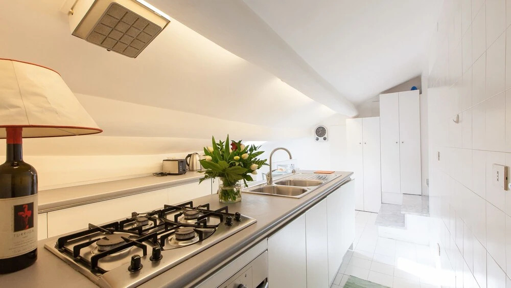 Rental in Rome Corso Lucina