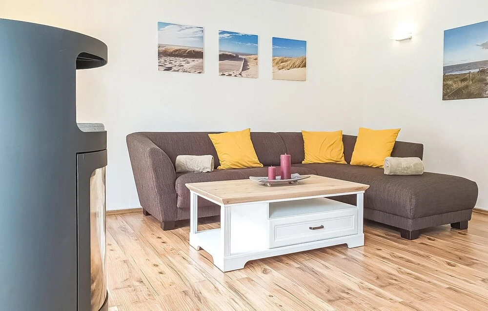 Stunning Home in Rechlin With 3 Bedrooms and Wifi