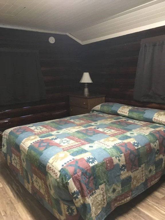 Riverside Cabins