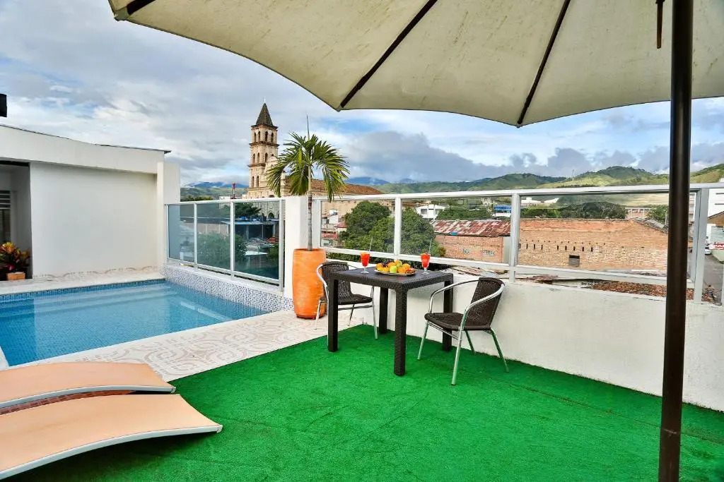 Casablanca Hotel, RestoBar, Catering, Eventos & Turismo en Garzón