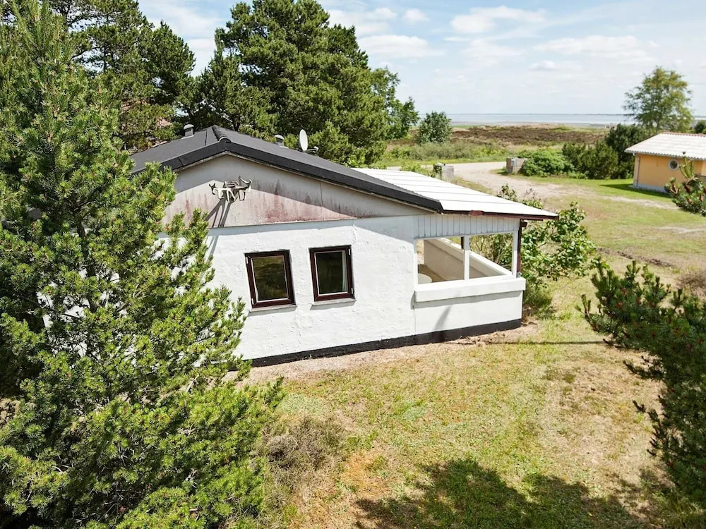 Tranquil Holiday Home in Romo Jutland With Sea View