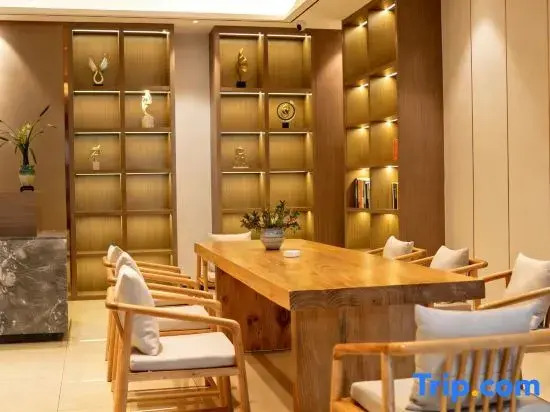 Kaixuan Hotel Shennongjia