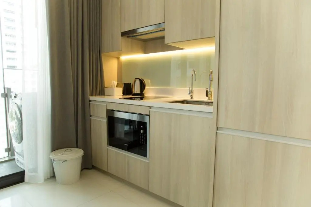 Sukhumvit 11#Luxury#Pool#Gym#BTS Nana&MRT Sukhumvit#1BR#Max4ppl
