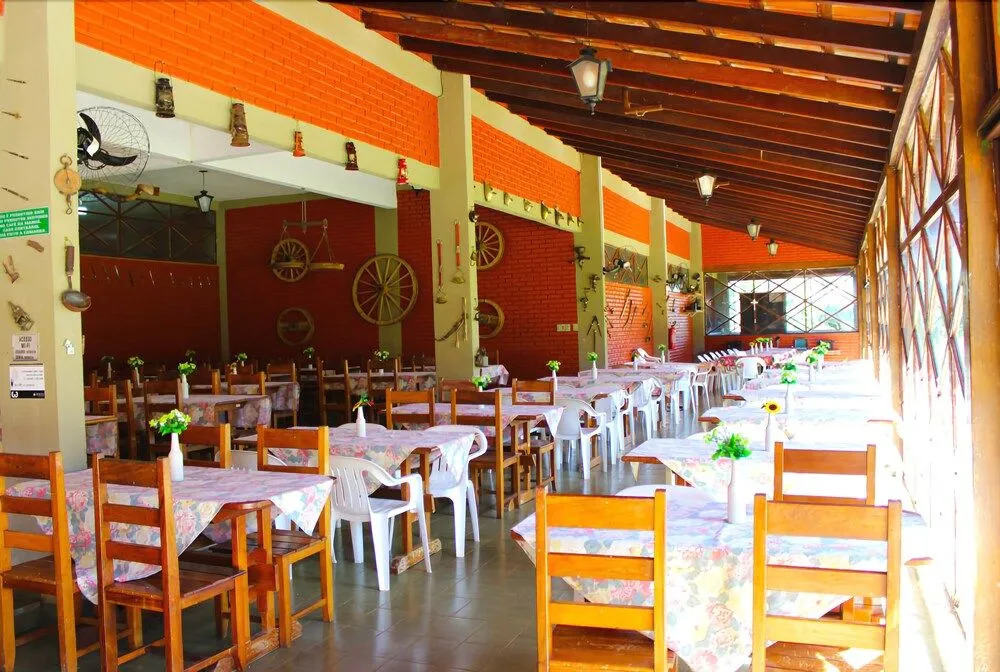 Estancia Park Hotel