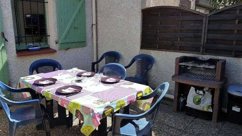 Pavillon dans résidence avec piscine au cœur d'Argeles sur mer- 6PMER120