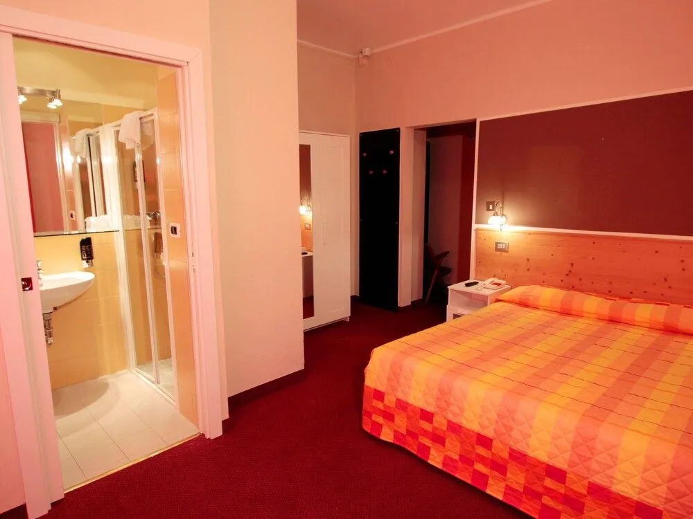 Hotel Aurora