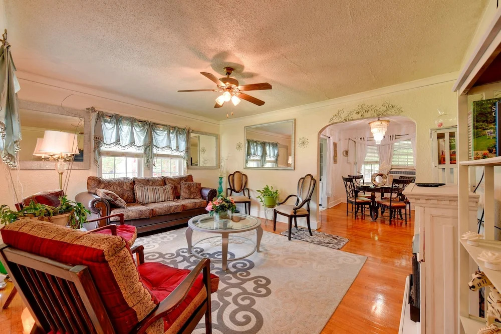 Memphis Vacation Rental, 7 Mi to Downtown!