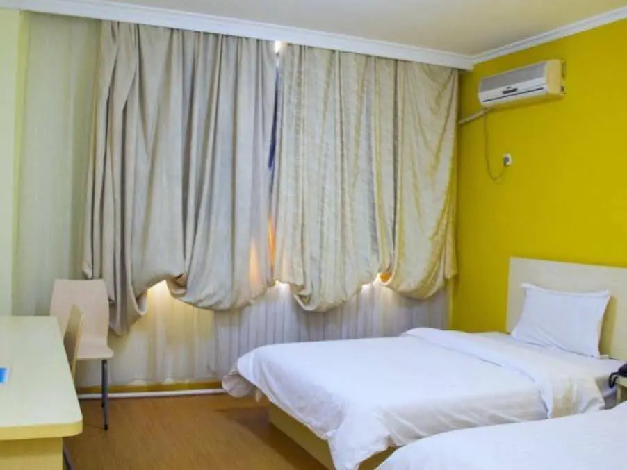 7 Days Inn Binzhou Huanghe Si Road Yinzuo Center Branch