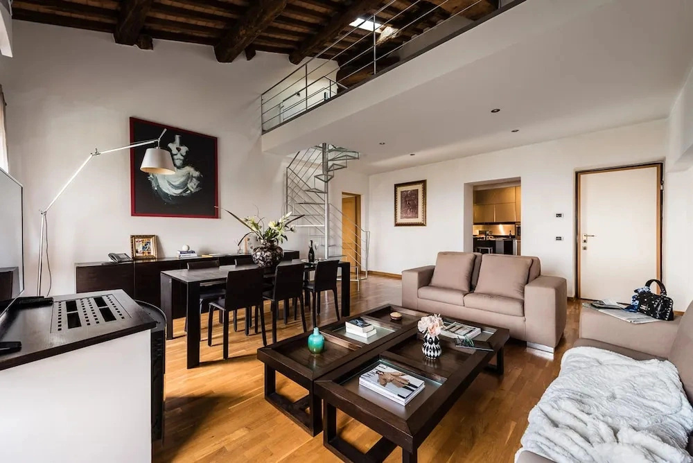 Botticelli Executive Apartament Villa Guinigi