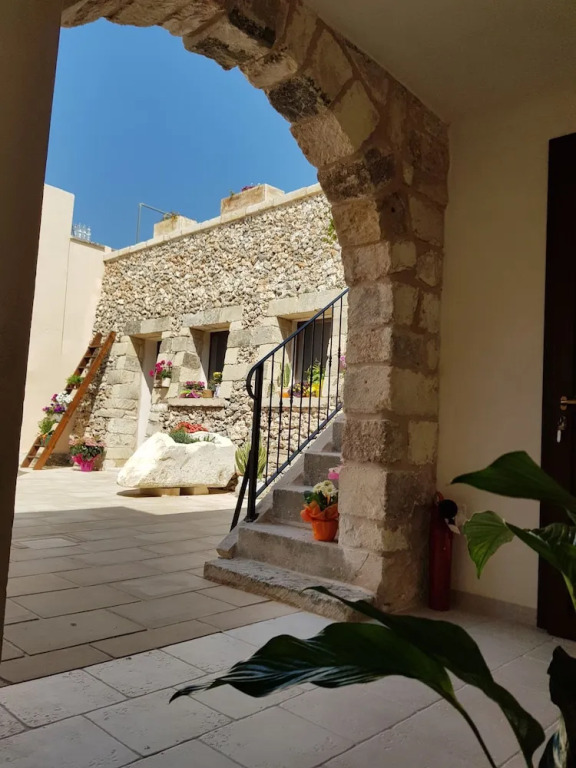 Salento Adas House