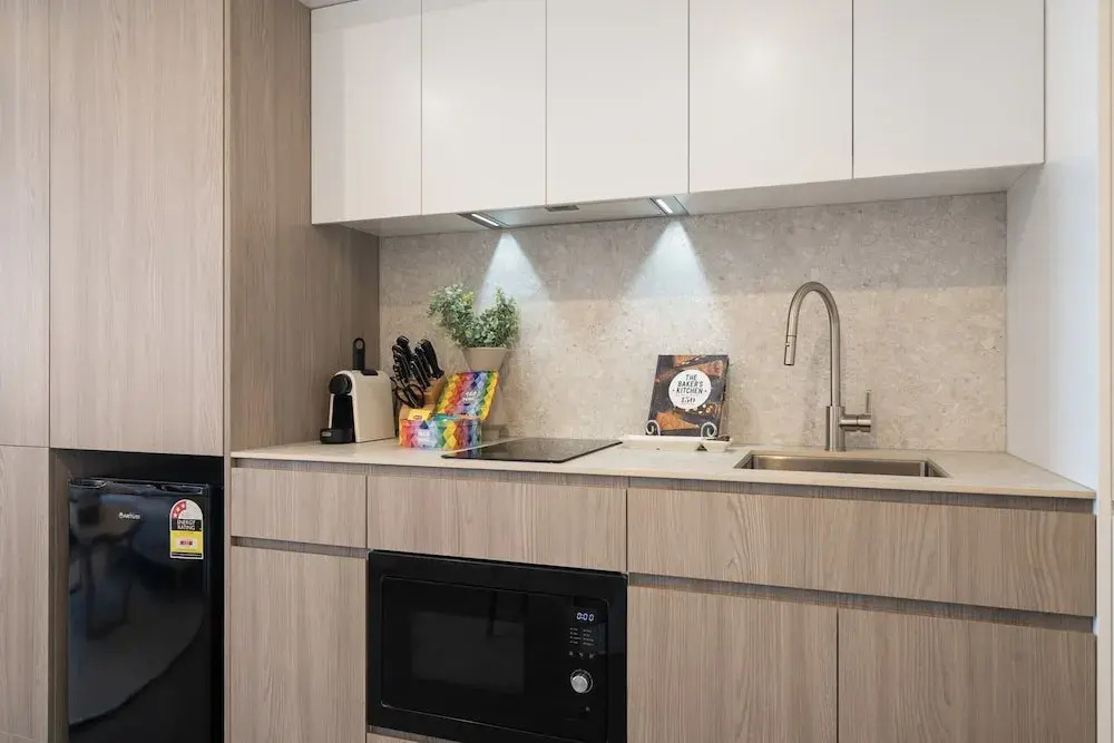Stylish Studio Near Fremantle's Vibrant Spots