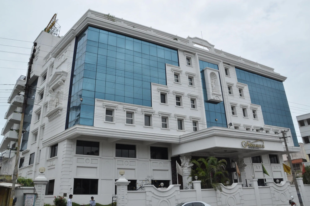 Hotel Annamalai International
