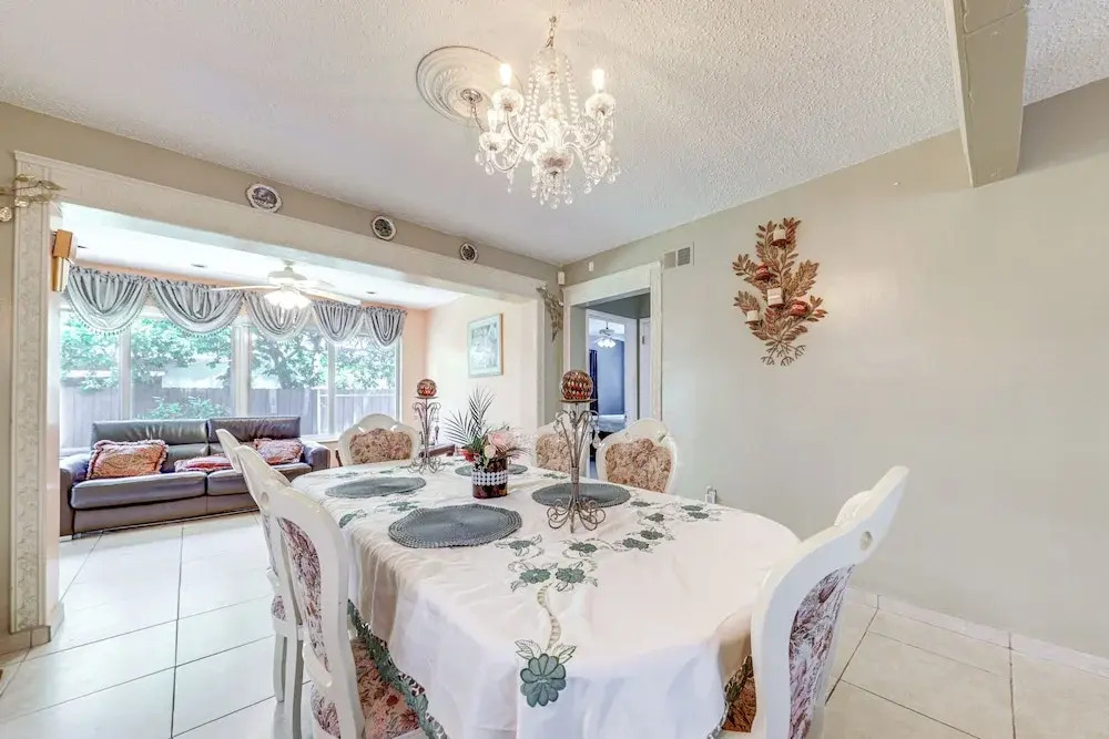 < 4 Mi to Hard Rock Stadium: Miramar Home w/ Bbq!