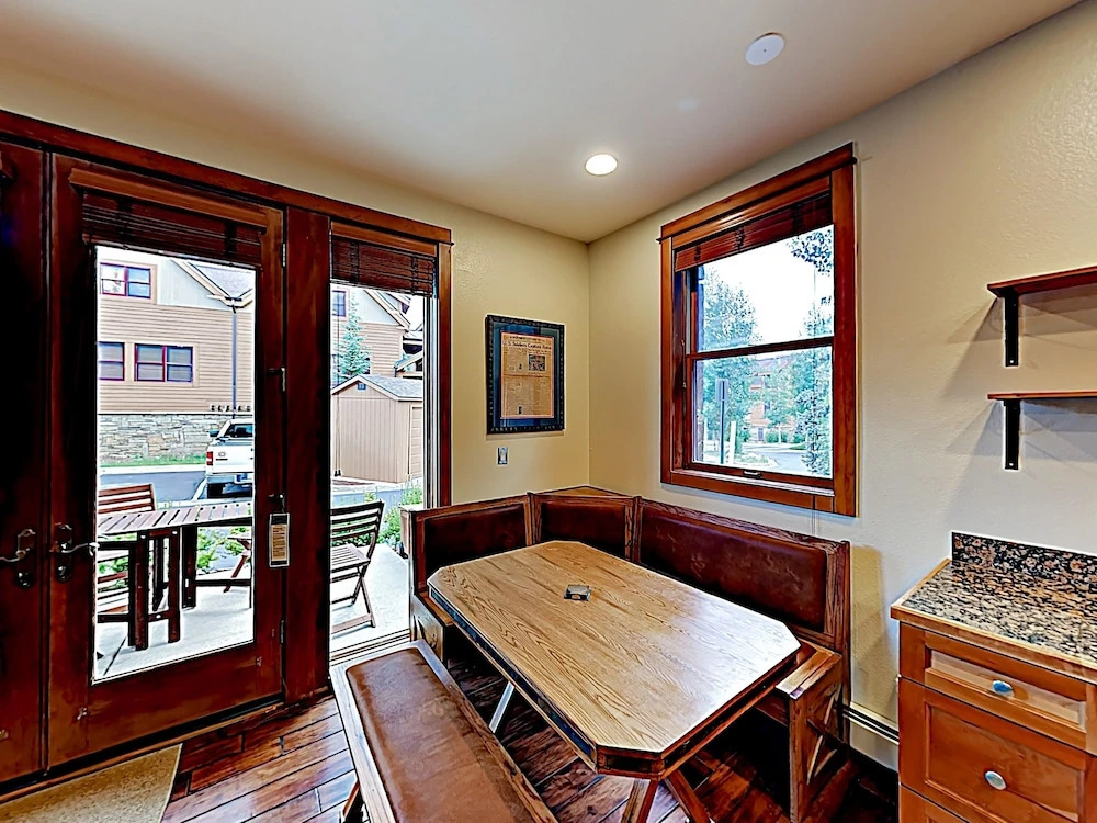New Listing! Antlers Gulch Gem W/ Hot Tub 2 Bedroom Townhouse