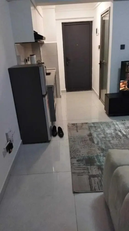 Shangri-la Apartment