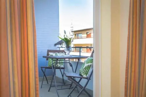F23 App 25 Kurt S Island