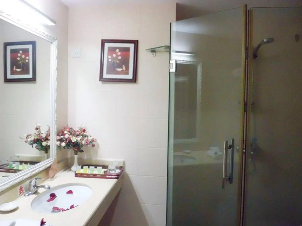 Sanya Zhouheng Hotel
