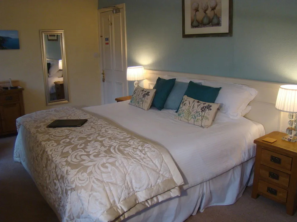 Pine Lodge Guest House