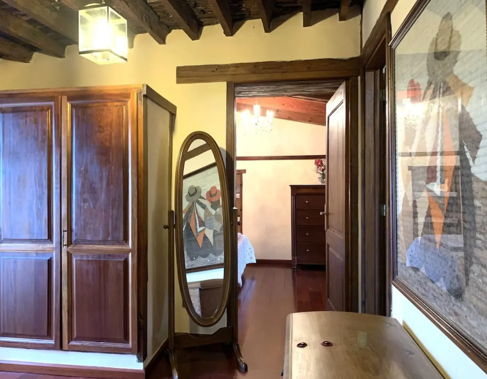 Casas La Paredita