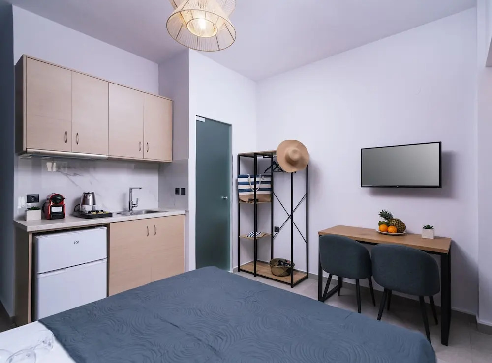 Alcyone Studios and Apartments