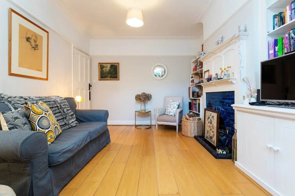 Enchanting in East Sheen