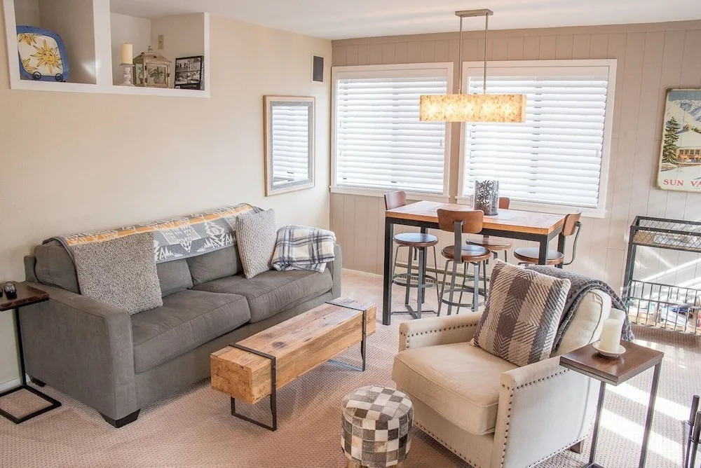 Cottonwood Condominium 1473 1 Bedroom 1 Bathroom Home