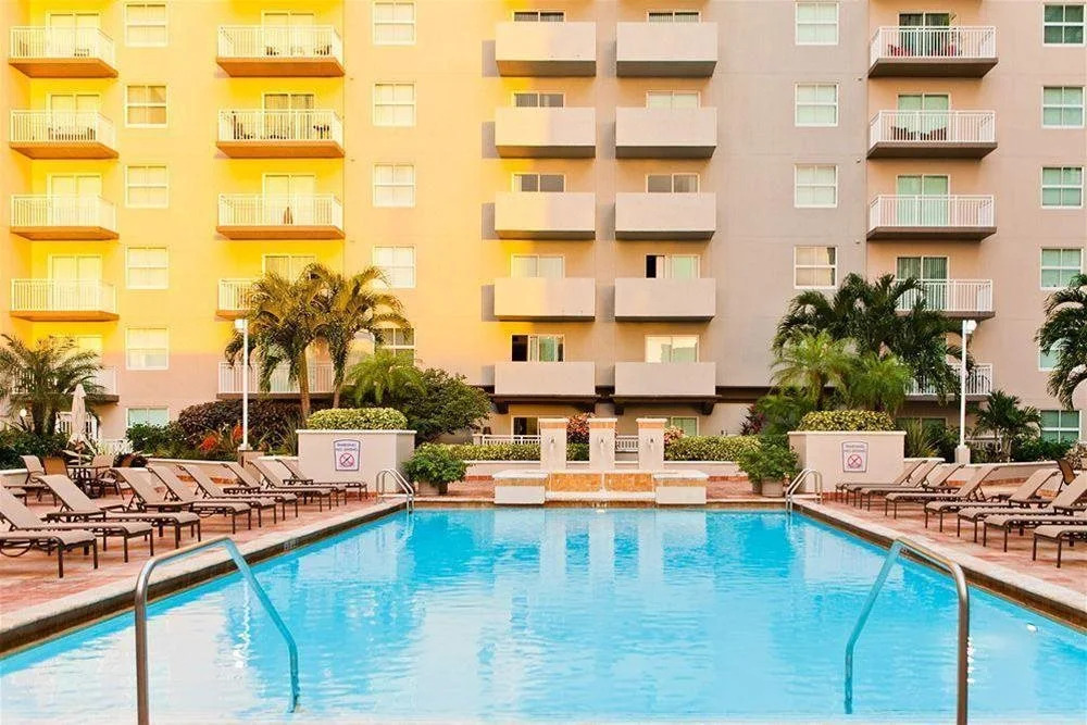 Sky City at Camden Brickell