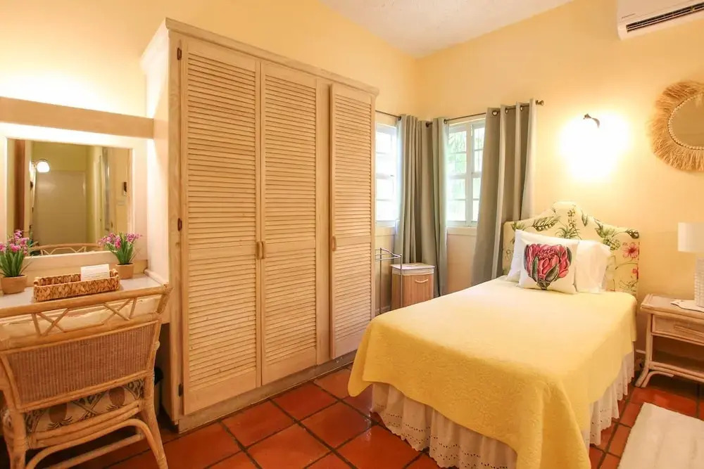 Aqua Bliss 3 Bedroom Home by Bluescape