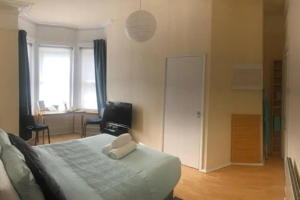 Marcela's Place - Private Studio near Heathrow