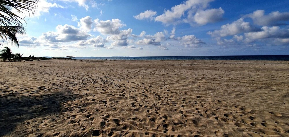 Tela Beach House 2