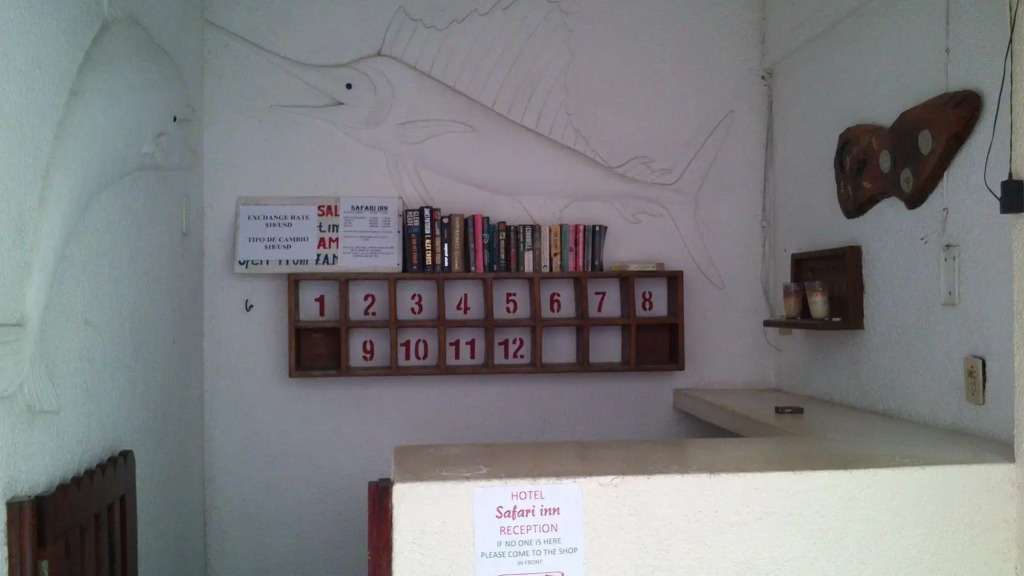 Safari Inn