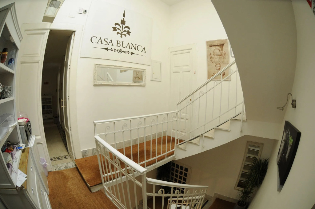 Casa Blanca Rooms&Suites