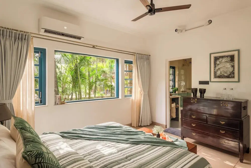 Sanctuary by RÊVE Escapes - Premium 3 BHK Villa with Private Pool Near Morjim Beach