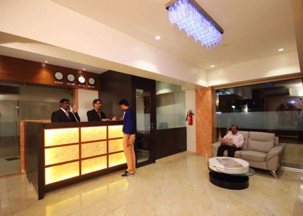Capital O Hotel Konar Inn