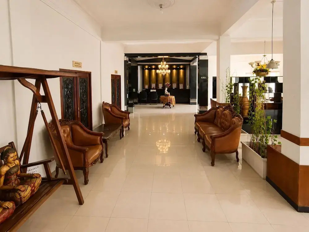Satya Graha Hotel