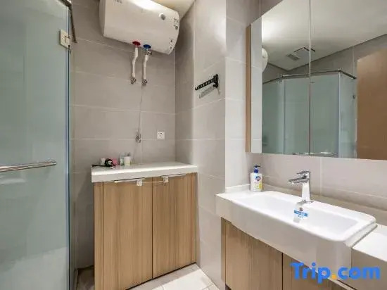 Maker Commune Cinema-style Apartment (Qinghe Peninsula)