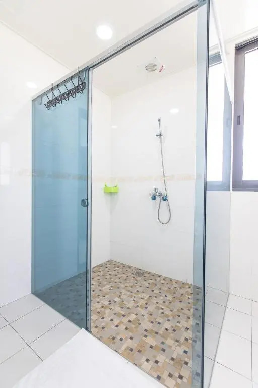 5+1 Homestay