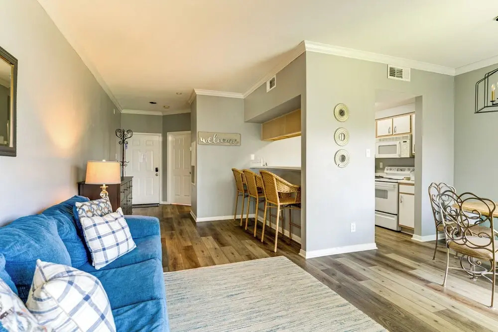 Lake Conroe Condo w/ Pool Access + Balcony!