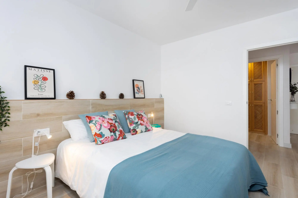 Home2Book Stylish Apartment Alcalá Beach