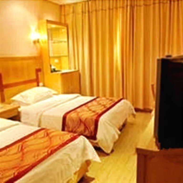 Yuzhou Zhulin Hotel