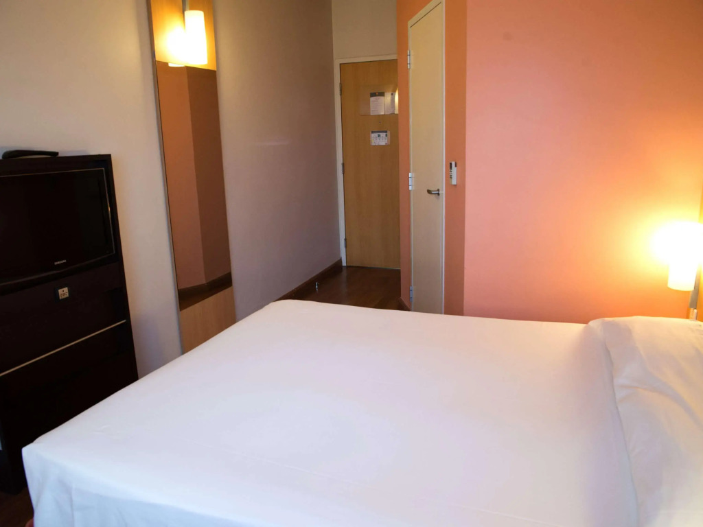 ibis Contagem Ceasa