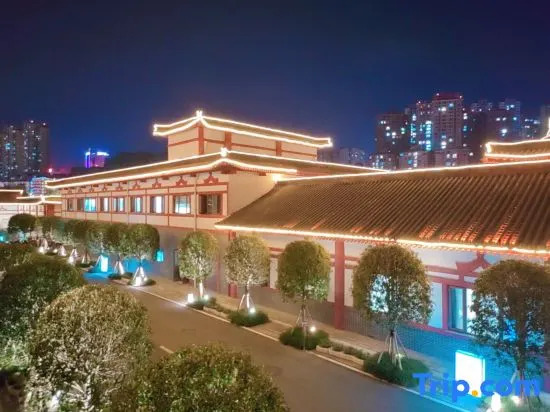 Guangyuan Fengtai International Hotel