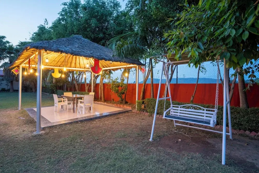 Corbett D Resort