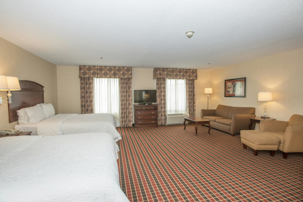 Hampton Inn & Suites Dayton-Airport